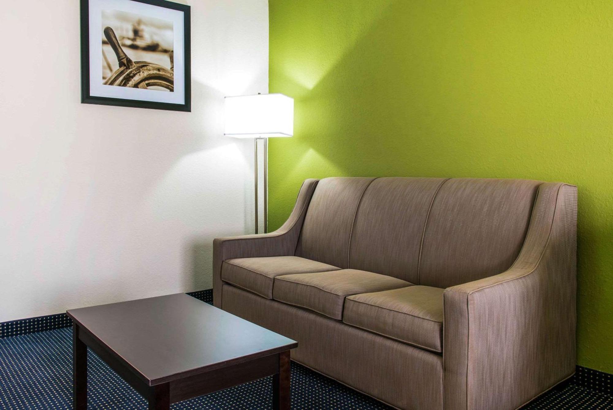 Quality Inn & Suites Anderson I-69 Exterior foto